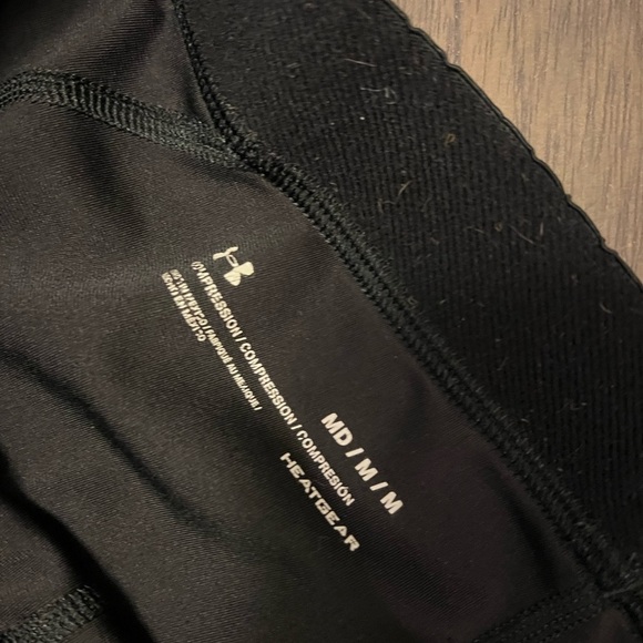 Under Armour Black Athletic Shorts Moisture-Wicking Performance - Picture 3 of 3